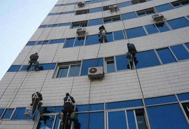 國泰環境科技-瓷磚外墻清洗